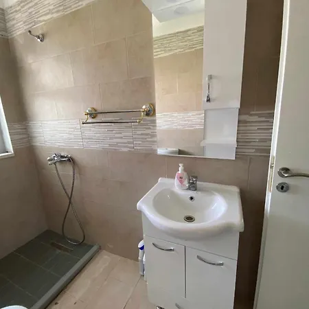Zoi Apartment